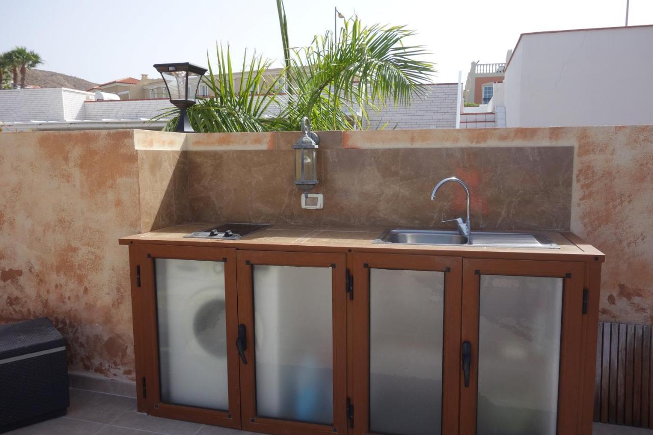Semi-Detached Villa Sea Views, Huge Terrace, Close Beach Palm-mar Exterior photo